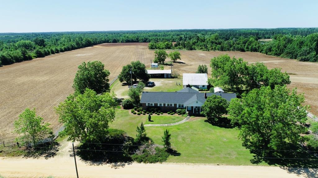 Jessie Gay Farm Photo