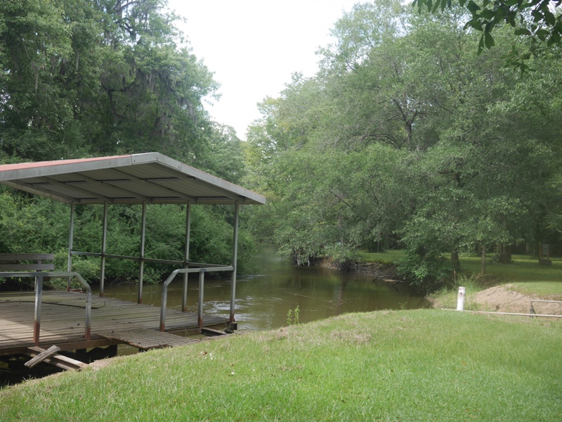 Ridge Lane Riverfront Photo