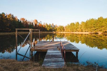 Thompson Pond Photo