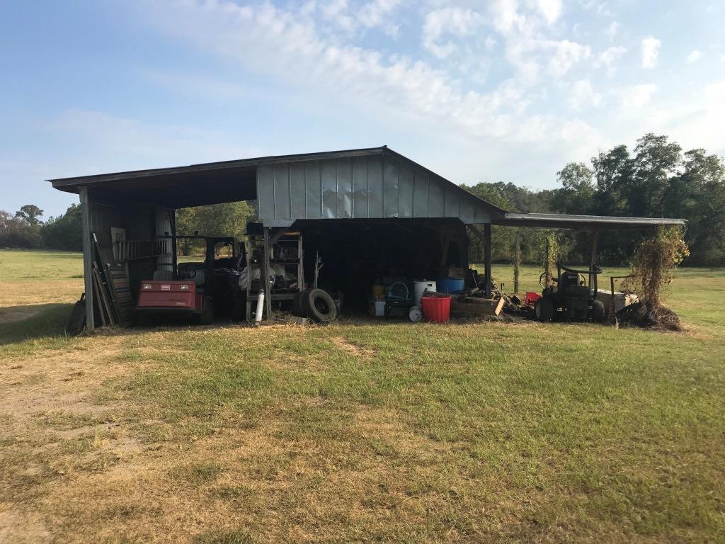 Captain Henderson Farm Photo