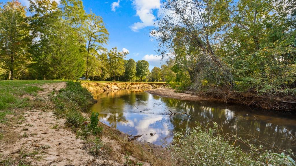 Echeconnee Creek Hideout Photo