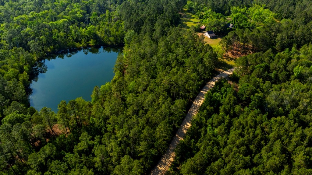 Four Ponds Retreat Photo