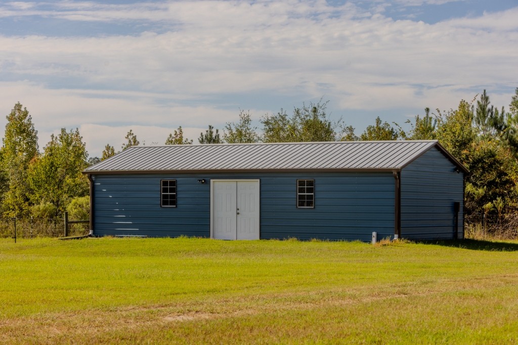 Wall Road Farm Photo