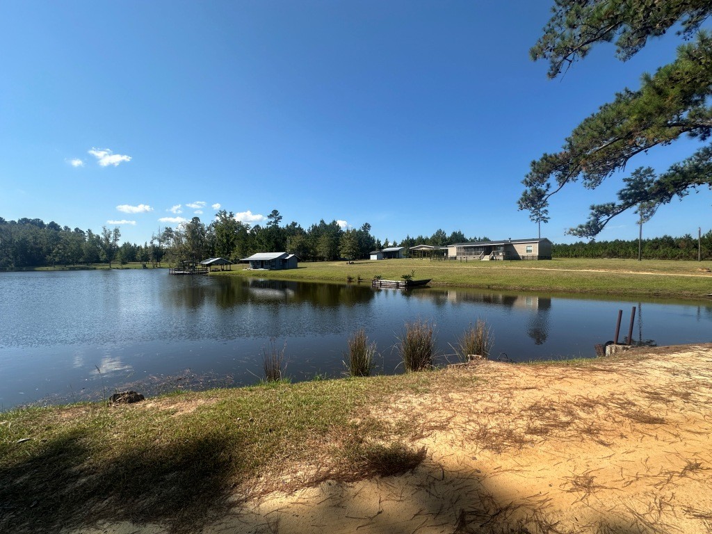 Hiltonia Lakes Photo