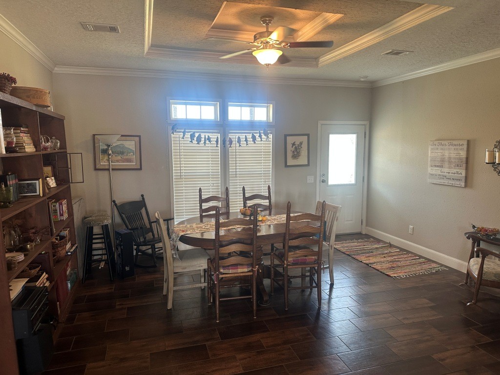 Hiltonia Lakes Photo