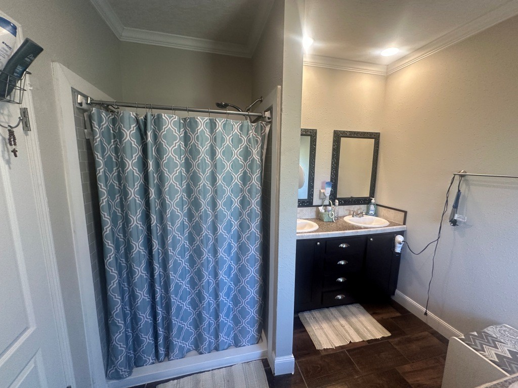 Hiltonia Lakes Photo