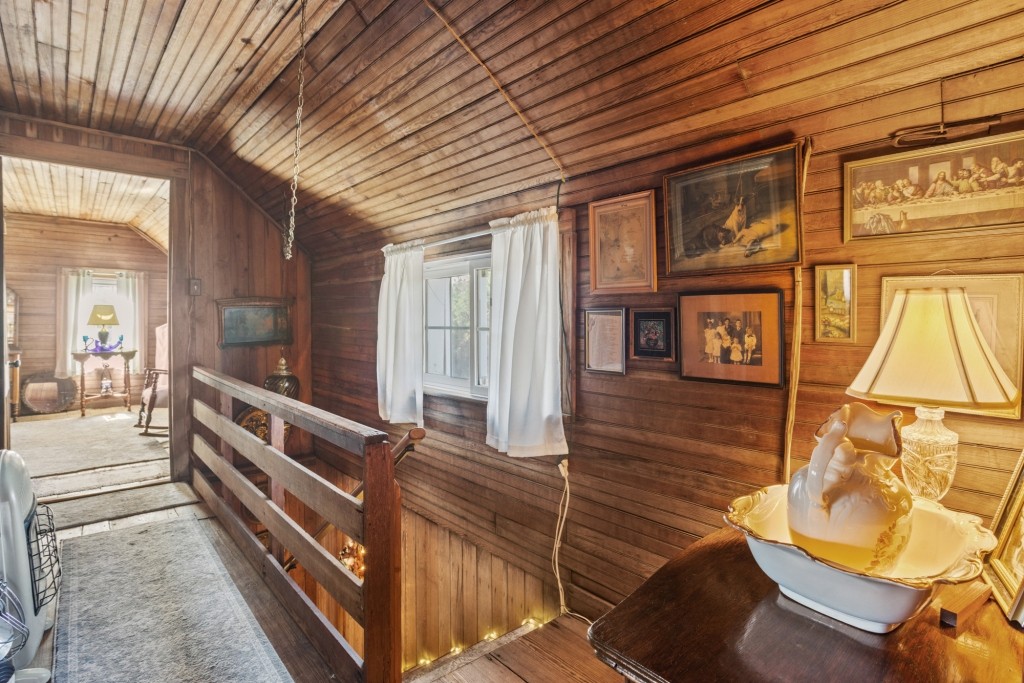 New Light Homeplace Photo