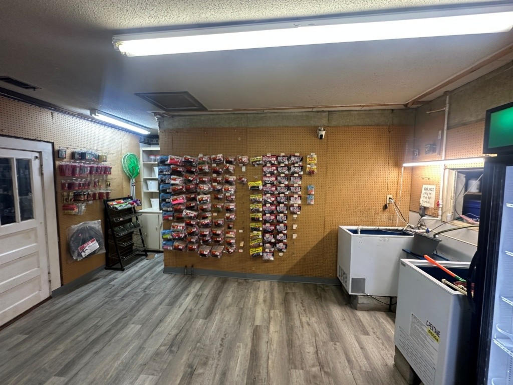Commercial Property – Bait & Tackle Shop Photo