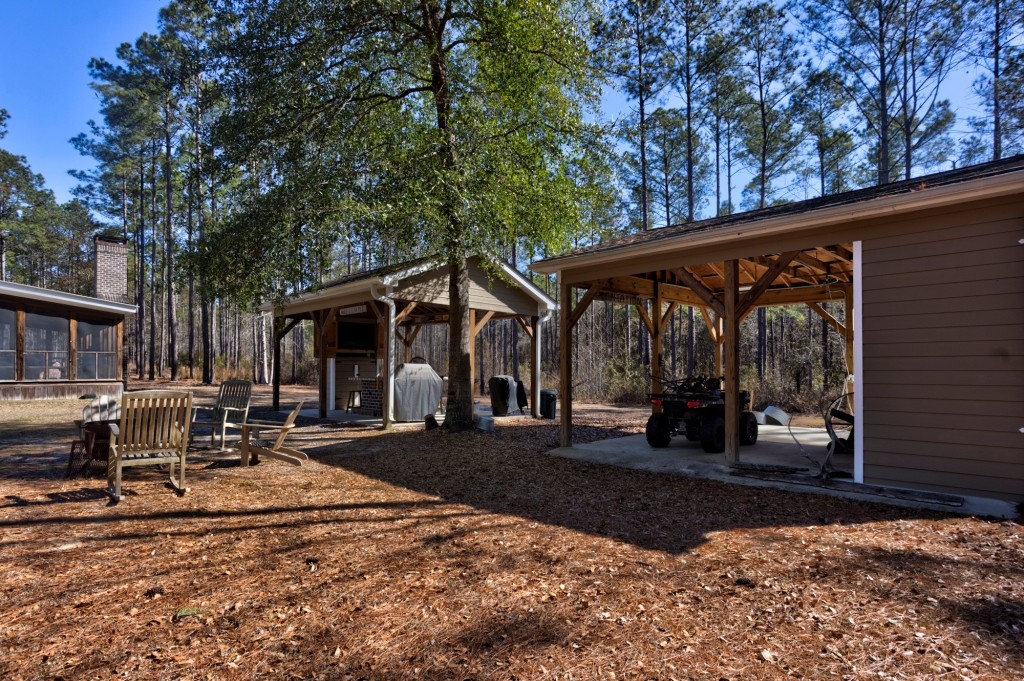 Lighter Knot Farm Photo