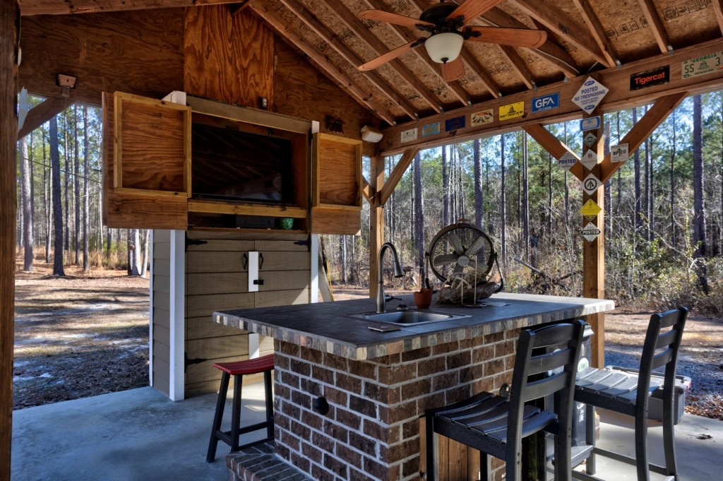 Lighter Knot Farm Photo