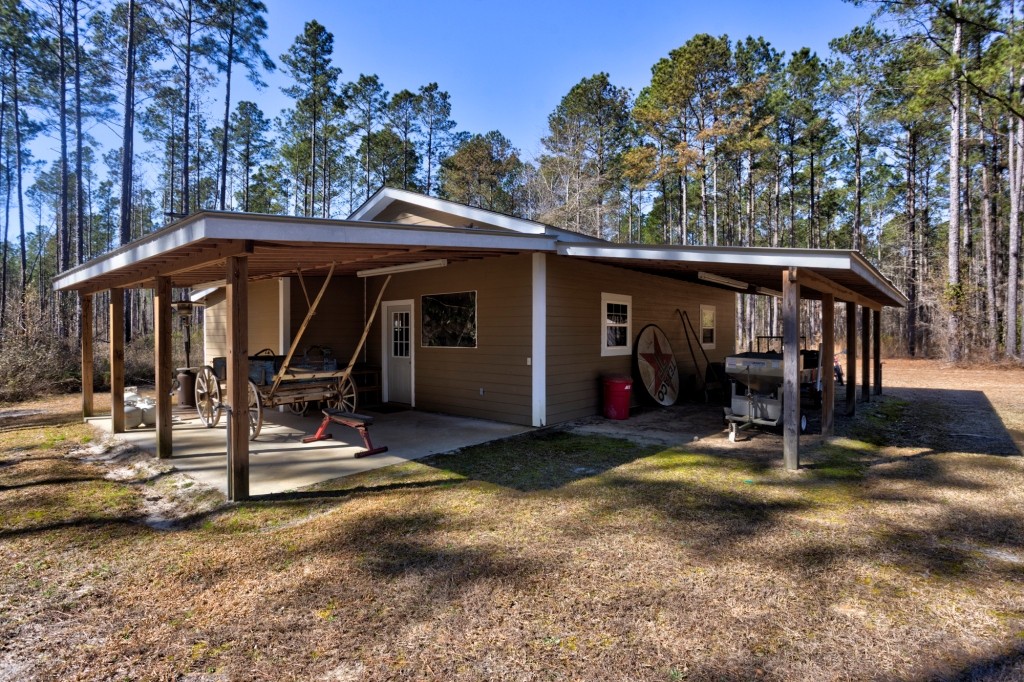 Lighter Knot Farm Photo