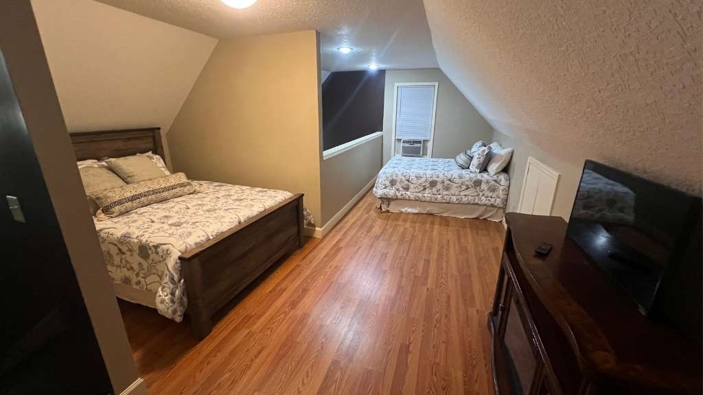 5230 Coleman Bridge Spur Photo