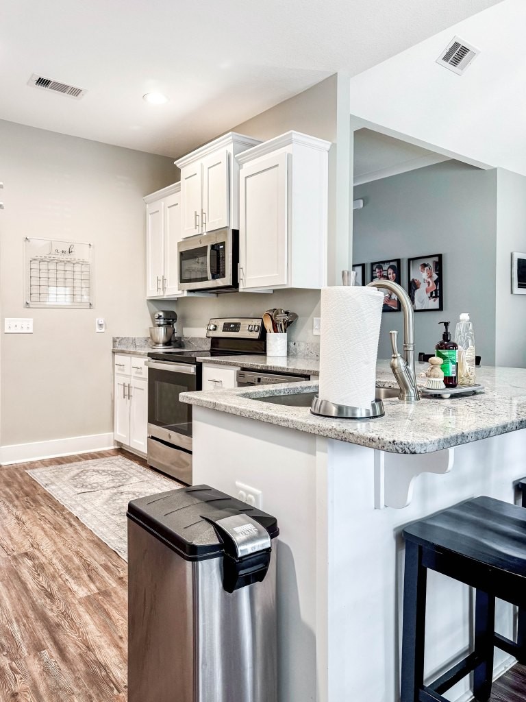 1213 Columbus Drive Photo