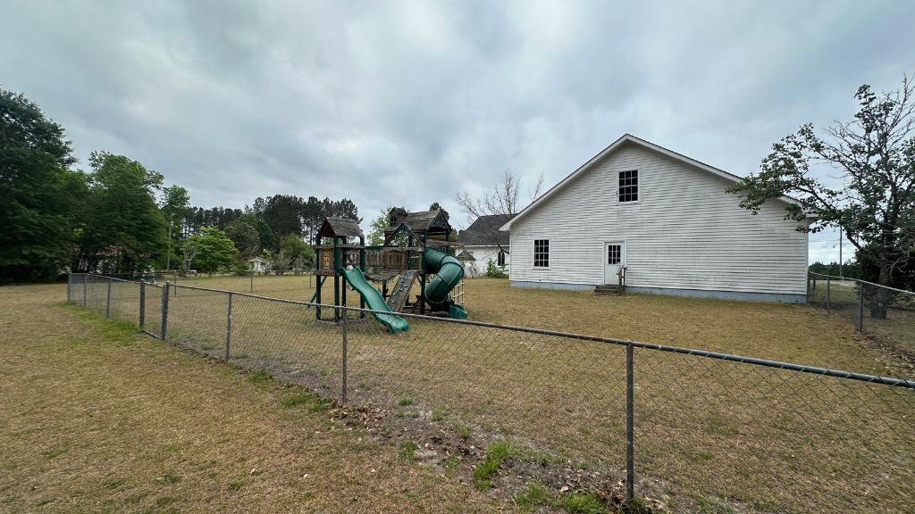 Presbyterian Church Photo