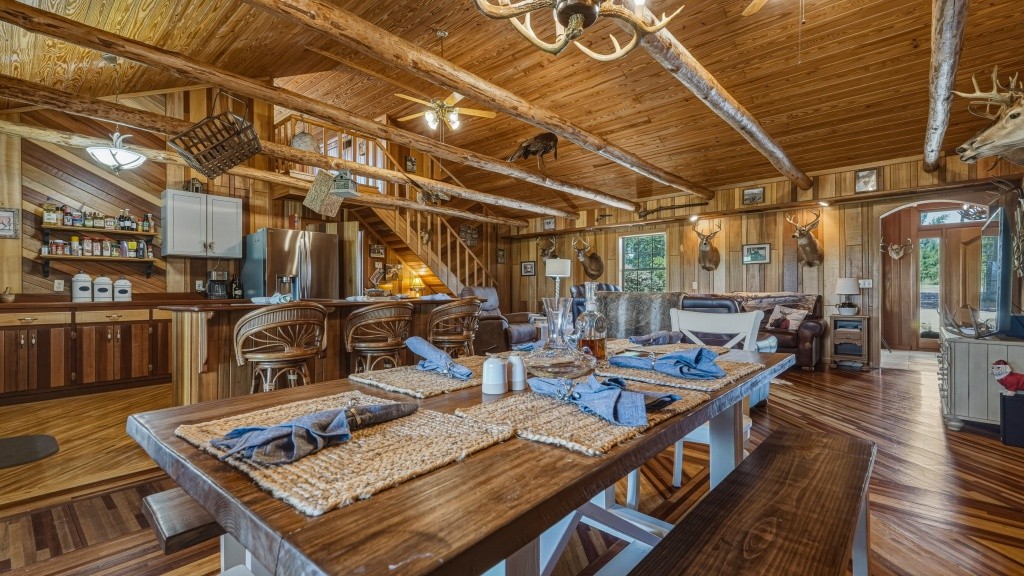 Lotts Creek Lodge Photo
