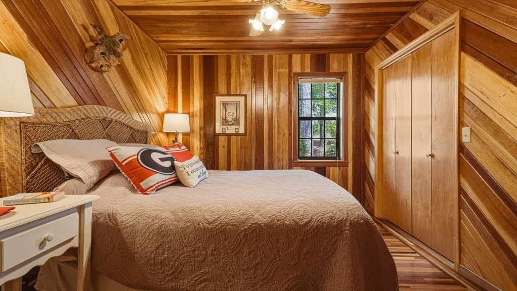 Lotts Creek Lodge Photo
