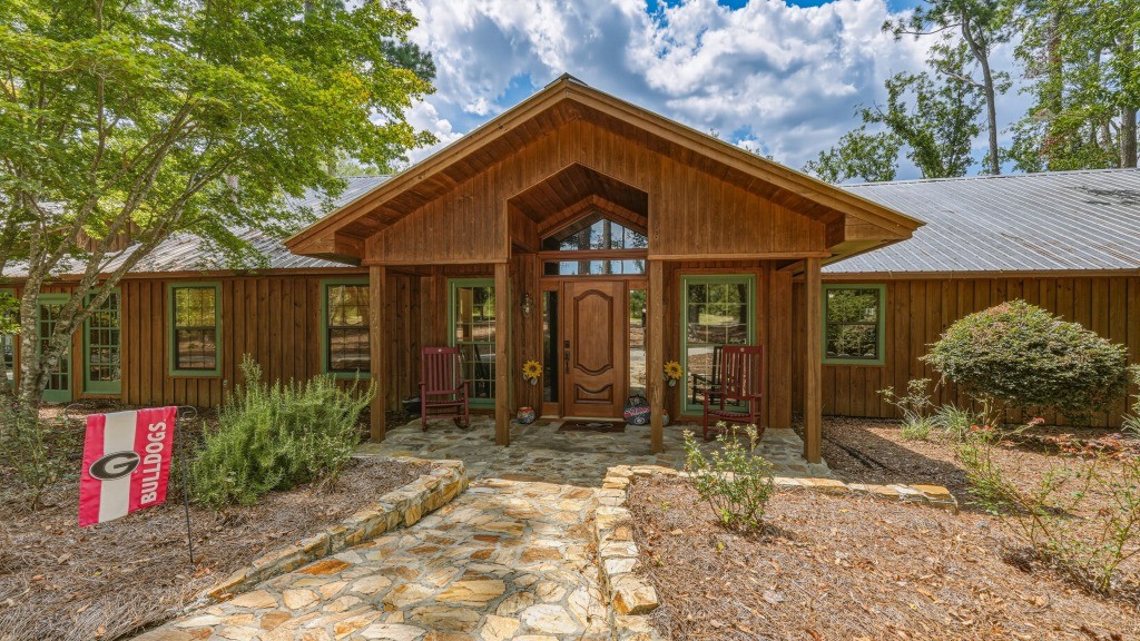 Lotts Creek Lodge Photo