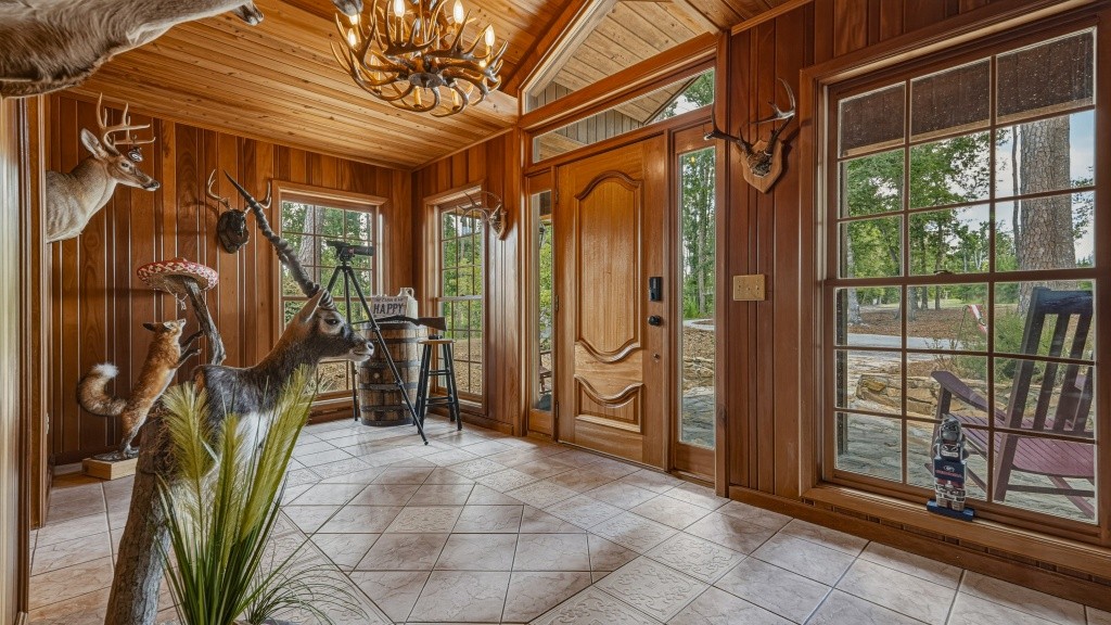 Lotts Creek Lodge Photo