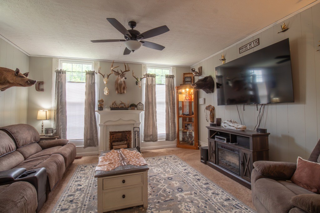 14 2nd Avenue Photo