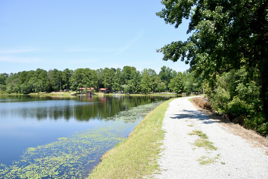 Water’s Edge Retreat Photo