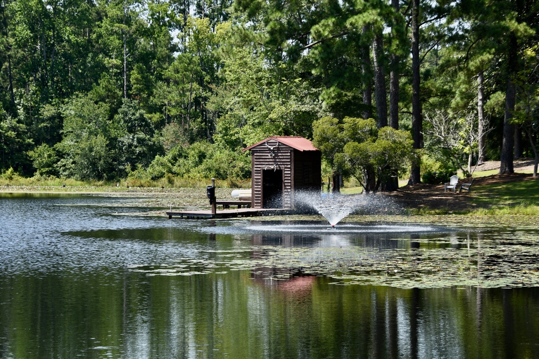 Water’s Edge Retreat Photo