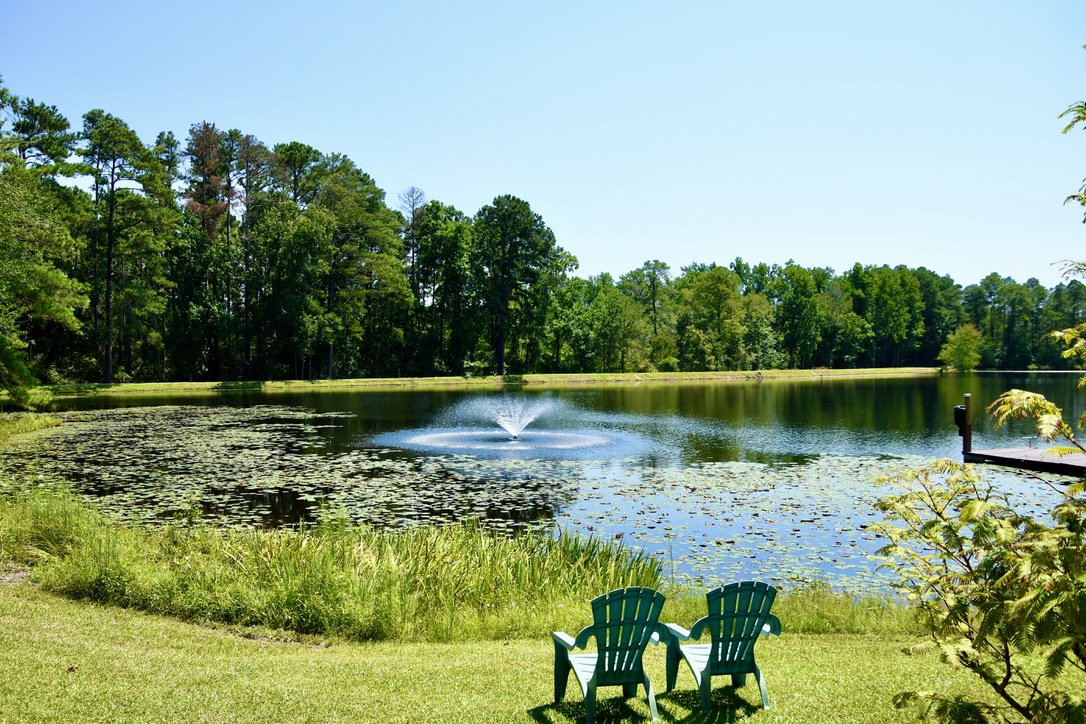 Water’s Edge Retreat Photo