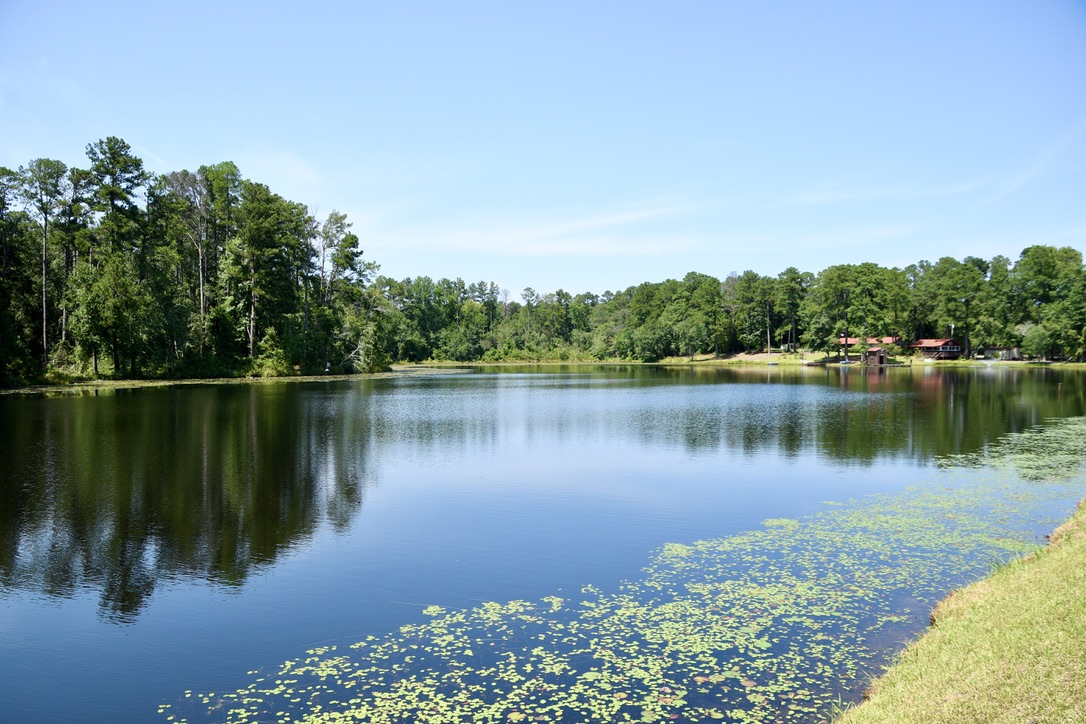 Water’s Edge Retreat Photo