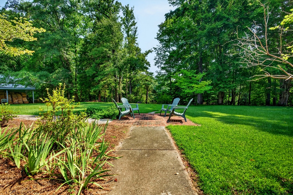 Briar Patch Farm Photo