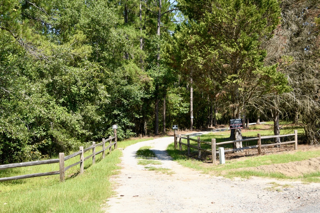 Water’s Edge Retreat Photo