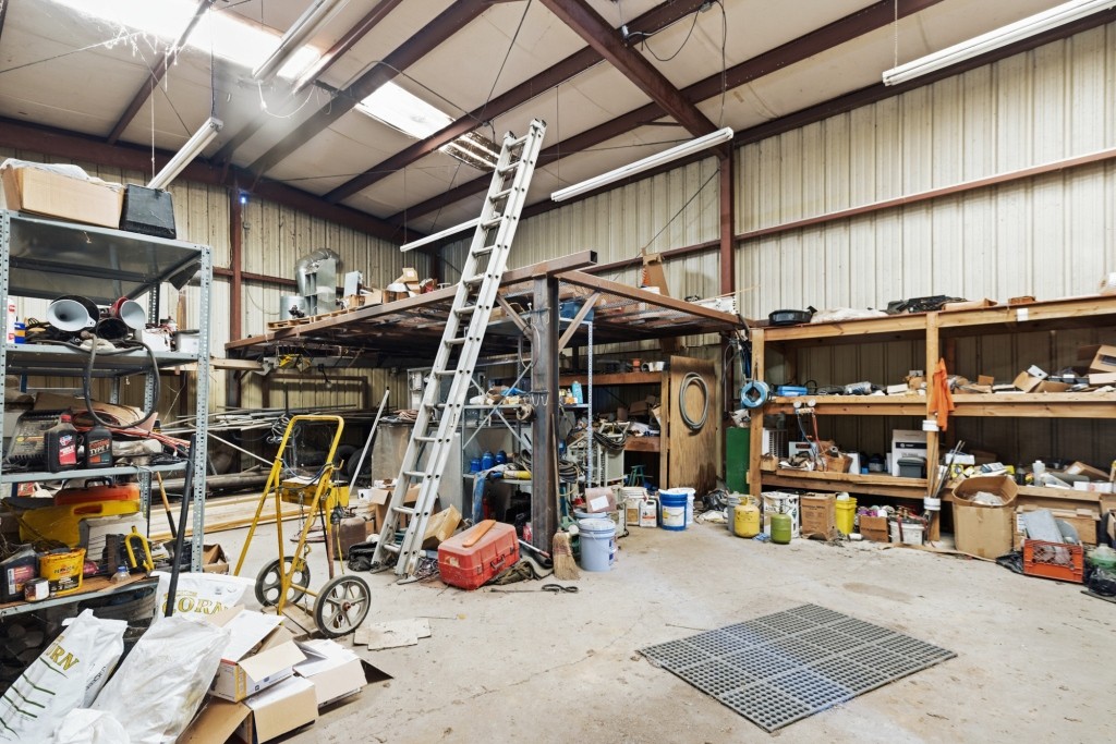 Tift County Commercial Building Photo