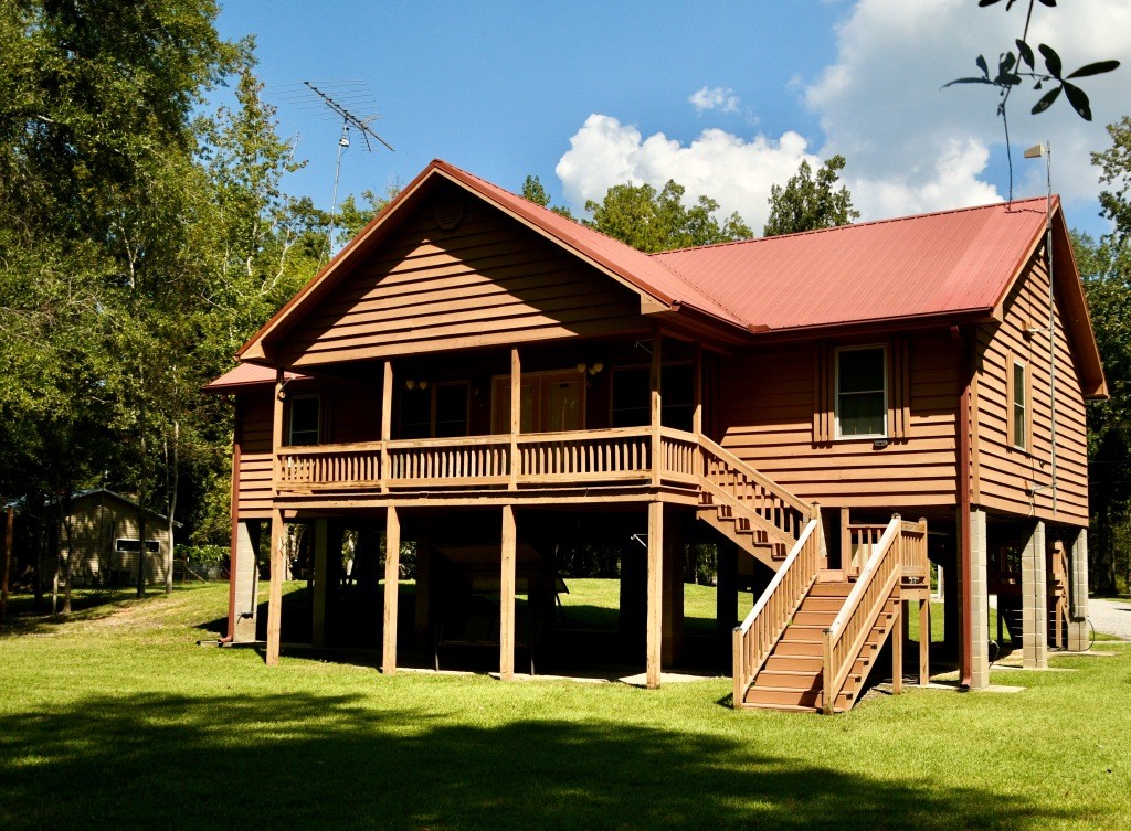 Riverfront Retreat Photo
