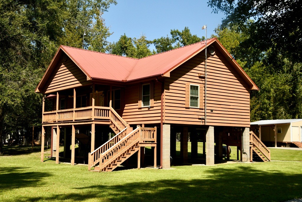 Riverfront Retreat Photo