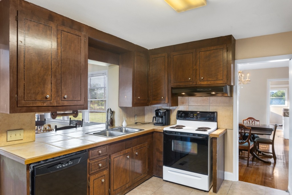 407 Westgreen Road Photo